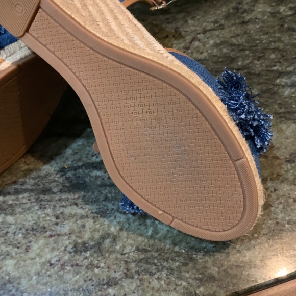 Tory Burch Blue Denim Wedges - Picture 2 of 7